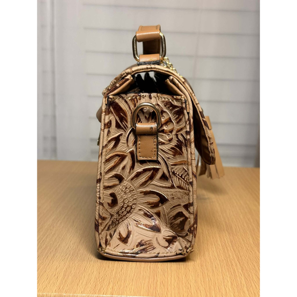 Gold Camel Beige Sunflower Embossed Tooled Artisan LEATHER Crossbody bag Purse - Picture 6 of 16